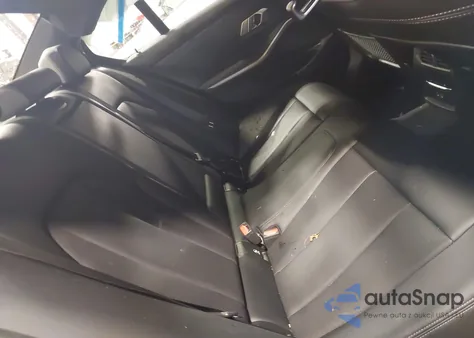 2023 BMW 330I xDrive z USA, uszkodzony, nr VIN 3MW89FF08P8D12308